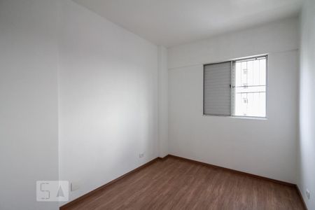 Quarto 1 de apartamento para alugar com 3 quartos, 73m² em Vila Gomes, São Paulo