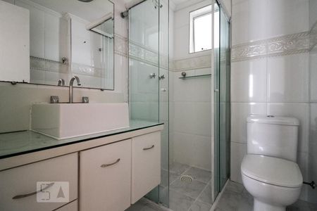 Banheiro de apartamento à venda com 3 quartos, 73m² em Vila Gomes, São Paulo