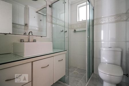 Banheiro de apartamento para alugar com 3 quartos, 73m² em Vila Gomes, São Paulo