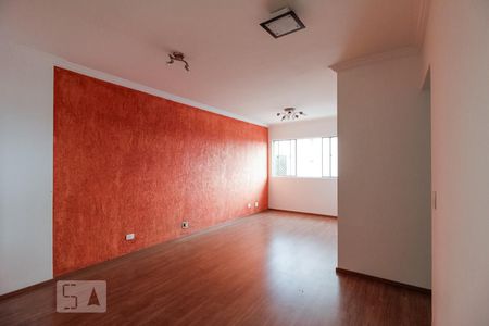 Sala de apartamento para alugar com 3 quartos, 73m² em Vila Gomes, São Paulo