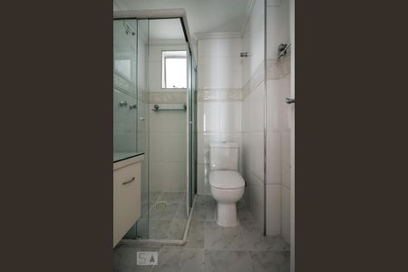 Banheiro de apartamento à venda com 3 quartos, 73m² em Vila Gomes, São Paulo