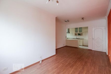 Sala de apartamento para alugar com 3 quartos, 73m² em Vila Gomes, São Paulo