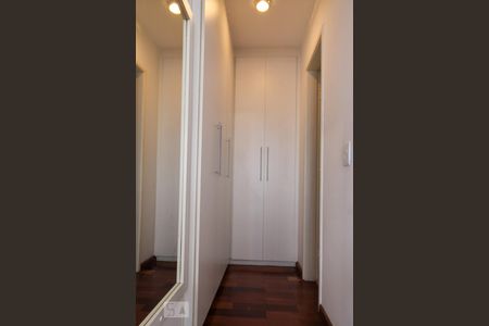 Closet da suíte de apartamento à venda com 3 quartos, 103m² em Vila Anglo Brasileira, São Paulo