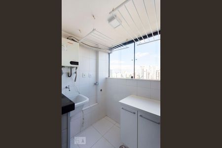 Apartamento à venda com 63m², 2 quartos e 1 vagaArea de serviço