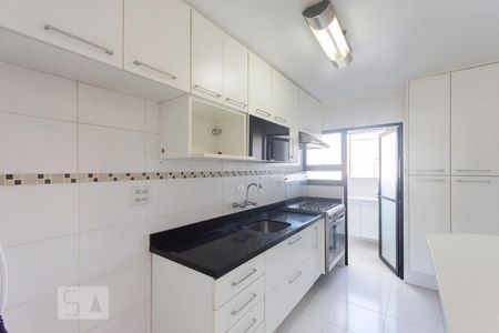 Apartamento à venda com 63m², 2 quartos e 1 vagaCozinha