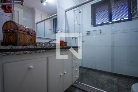 Banheiro da Suíte de apartamento à venda com 3 quartos, 148m² em Cambuí, Campinas