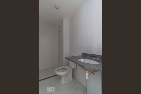 Apartamento para alugar com 34m², 2 quartos e sem vagaBanheiro