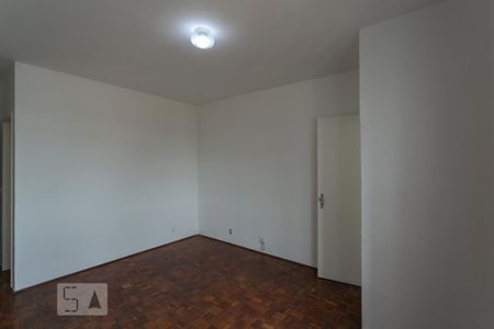 Sala de apartamento à venda com 2 quartos, 70m² em Sagrada Família, Belo Horizonte