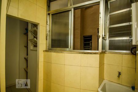 Apartamento para alugar com 85m², 2 quartos e sem vagaÁrea de Serviço