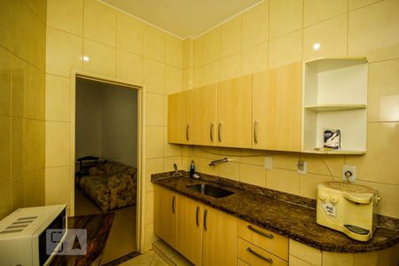Apartamento para alugar com 85m², 2 quartos e sem vagaCozinha
