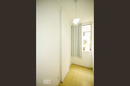 Sala de apartamento para alugar com 2 quartos, 85m² em Copacabana, Rio de Janeiro