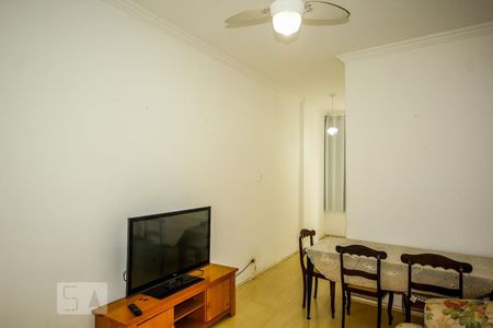 Sala de apartamento para alugar com 2 quartos, 85m² em Copacabana, Rio de Janeiro