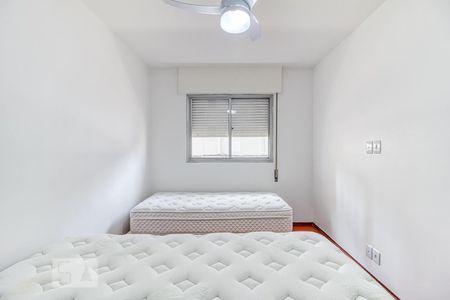 Dormitório de apartamento para alugar com 1 quarto, 49m² em Moema, São Paulo