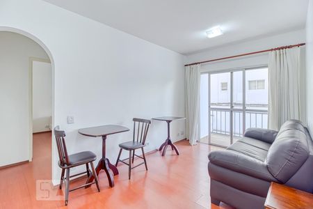 Sala de apartamento para alugar com 1 quarto, 49m² em Moema, São Paulo