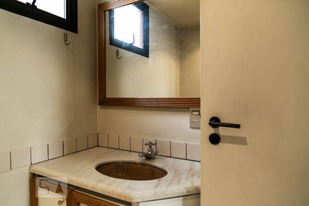 Apartamento à venda com 40m², 1 quarto e 1 vaga Apartamento à venda com 40m², 1 quarto e 1 vagaBanheiro da Suíte