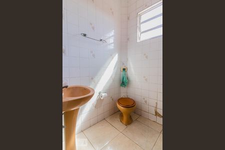 Banheiro de casa para alugar com 2 quartos, 70m² em Vila Vitória, Santo André