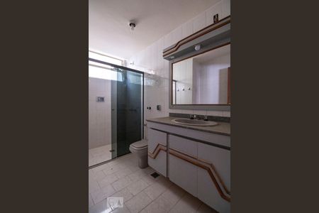 Banheiro Social de apartamento à venda com 5 quartos, 120m² em Santo Antônio, Belo Horizonte