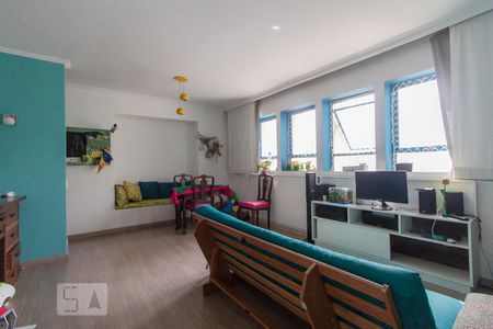 Apartamento para alugar com 63m², 2 quartos e 1 vagaSala