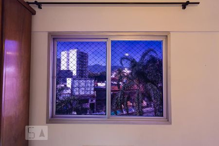 Apartamento à venda com 58m², 2 quartos e 1 vagaQuarto 2 vista