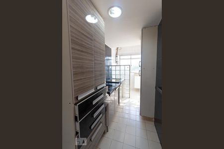 Apartamento à venda com 58m², 2 quartos e 1 vagaCozinha