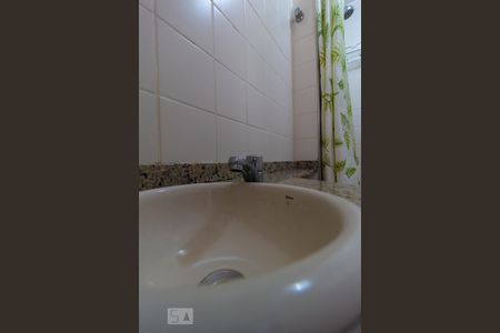 Apartamento à venda com 58m², 2 quartos e 1 vagaBanheiro - Torneira
