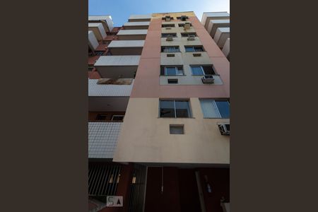 Apartamento à venda com 58m², 2 quartos e 1 vagaFachada do bloco
