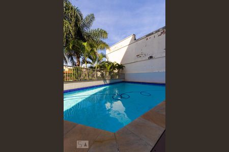 Apartamento à venda com 58m², 2 quartos e 1 vagaÁrea comum - Piscina