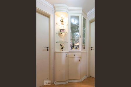 Corredor de apartamento para alugar com 4 quartos, 160m² em Santana, São Paulo