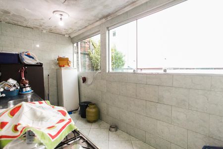 Casa à venda com 140m², 3 quartos e 2 vagas Casa à venda com 140m², 3 quartos e 2 vagasCozinha