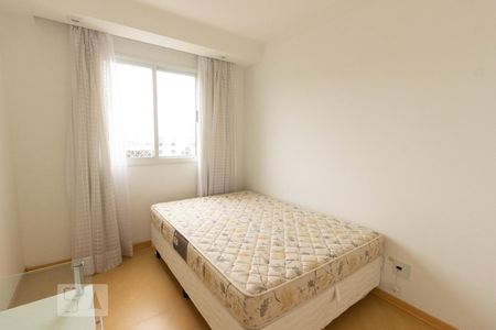 Quarto 1 de apartamento para alugar com 3 quartos, 79m² em Água Verde, Curitiba