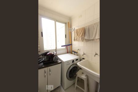 Apartamento para alugar com 79m², 3 quartos e 1 vagaÁrea de serviço