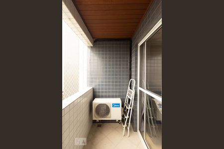 Varanda  de apartamento para alugar com 3 quartos, 79m² em Água Verde, Curitiba