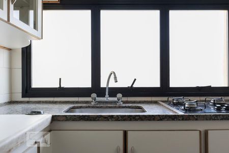 Apartamento à venda com 100m², 3 quartos e 2 vagasCozinha (Torneira)