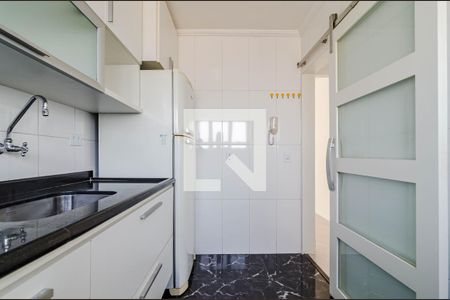 Apartamento para alugar com 67m², 2 quartos e 1 vaga Apartamento para alugar com 67m², 2 quartos e 1 vagaCozinha
