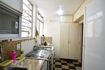 Apartamento à venda com 50m², 2 quartos e 2 vagas Apartamento à venda com 50m², 2 quartos e 2 vagasCozinha