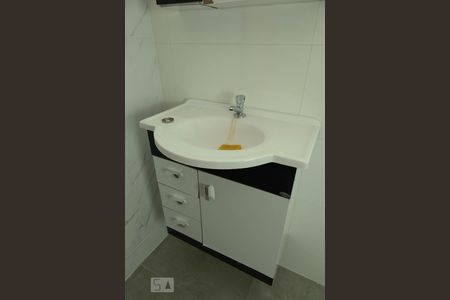 Casa à venda com 310m², 3 quartos e 3 vagasBanheiro - Suíte 4