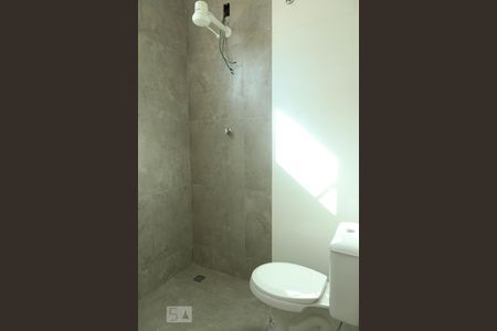 Casa à venda com 310m², 3 quartos e 3 vagasBanheiro - Suíte 4