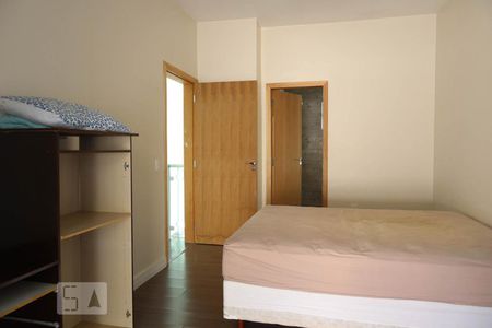 Casa à venda com 310m², 3 quartos e 3 vagasSuíte 2