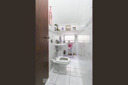 Casa à venda com 205m², 3 quartos e 2 vagasBanheiro 1