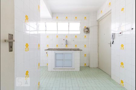 Apartamento para alugar com 73m², 3 quartos e 1 vagaCozinha 