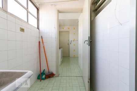 Apartamento para alugar com 73m², 3 quartos e 1 vagaArea de Serviço 