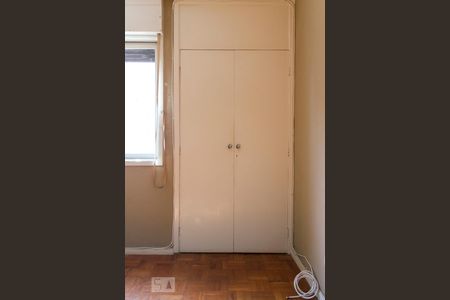 Armário do Quarto 1  de apartamento para alugar com 3 quartos, 73m² em Vila Gomes Cardim, São Paulo
