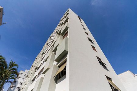 Apartamento para alugar com 73m², 3 quartos e 1 vagaFachada 