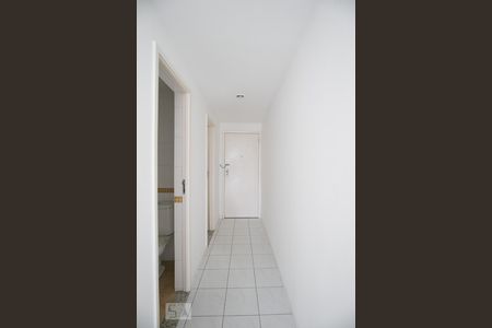 Hall de entrada de apartamento para alugar com 2 quartos, 53m² em Tijuca, Rio de Janeiro