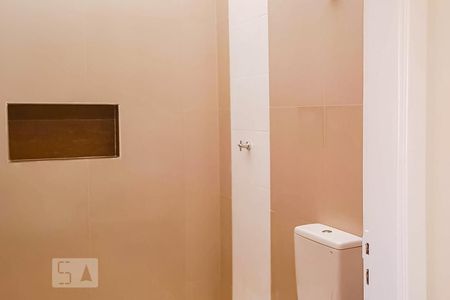 Casa para alugar com 180m², 2 quartos e 1 vagaBanheiro