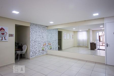 Apartamento à venda com 74m², 3 quartos e 1 vagaSalão  de Festa