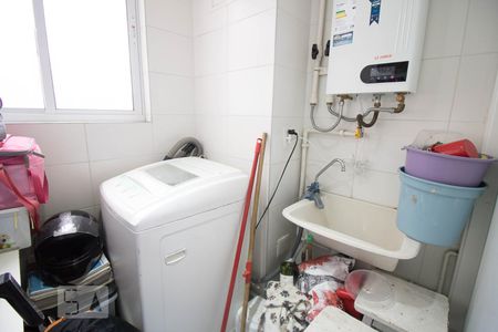 Apartamento à venda com 74m², 3 quartos e 1 vagaÁrea de Serviço