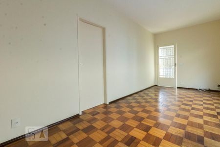 Sala de casa para alugar com 2 quartos, 90m² em Vila Bancária Munhoz, São Paulo