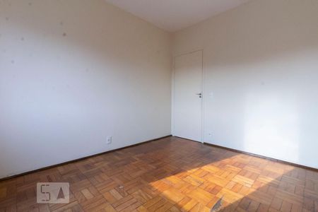 Quarto 2 de casa para alugar com 2 quartos, 90m² em Vila Bancária Munhoz, São Paulo