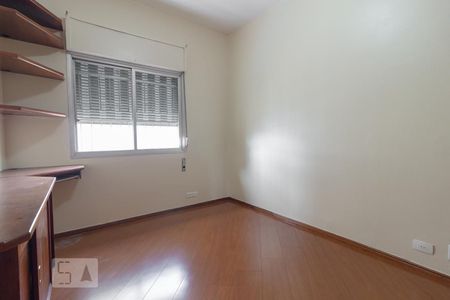 Dormitório 1 de apartamento para alugar com 3 quartos, 123m² em Jardim das Acácias, São Paulo